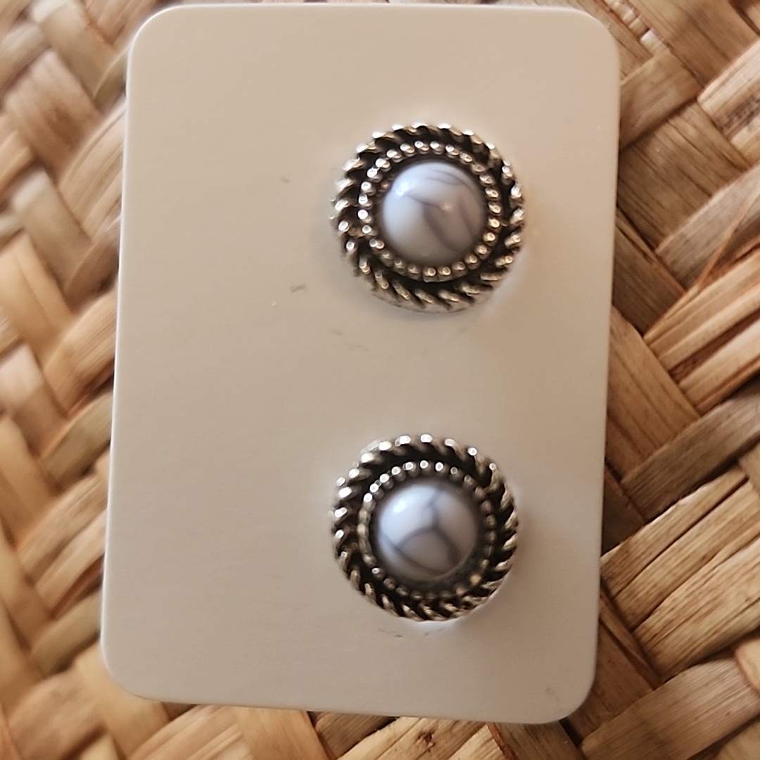 Southwestern Simulated Turquoise Stud Earrings Simulated Jasper 10$